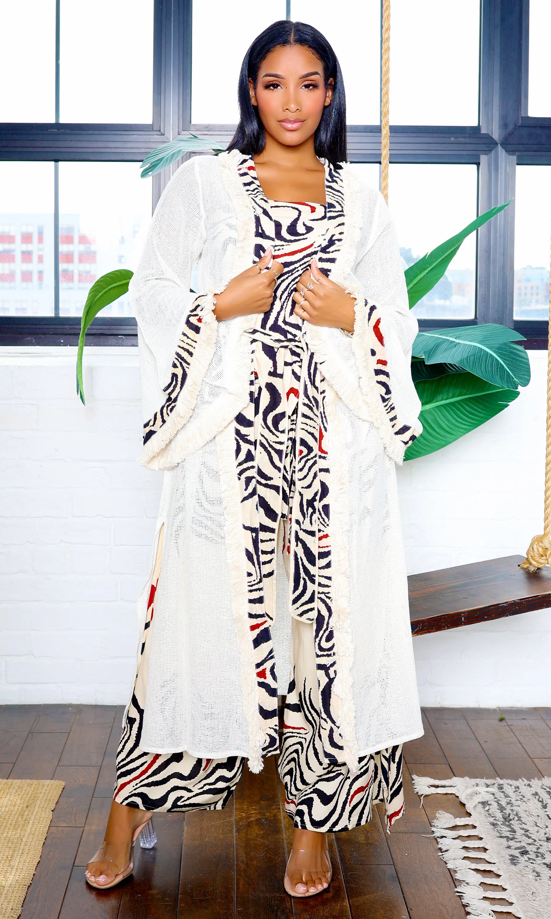 Kaia | Kimono Women - White sold by Cutely Covered product image thumbnail 2