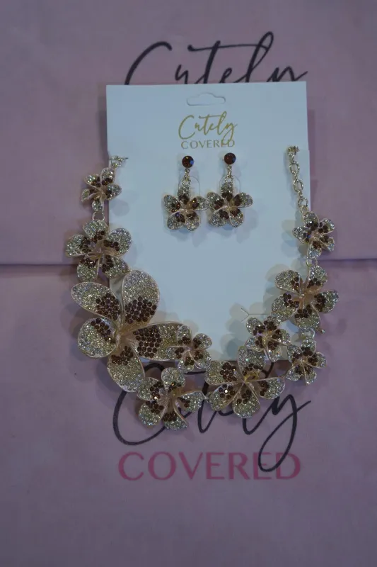 Flower-Inspired Necklace & Earring Set sold by Cutely Covered