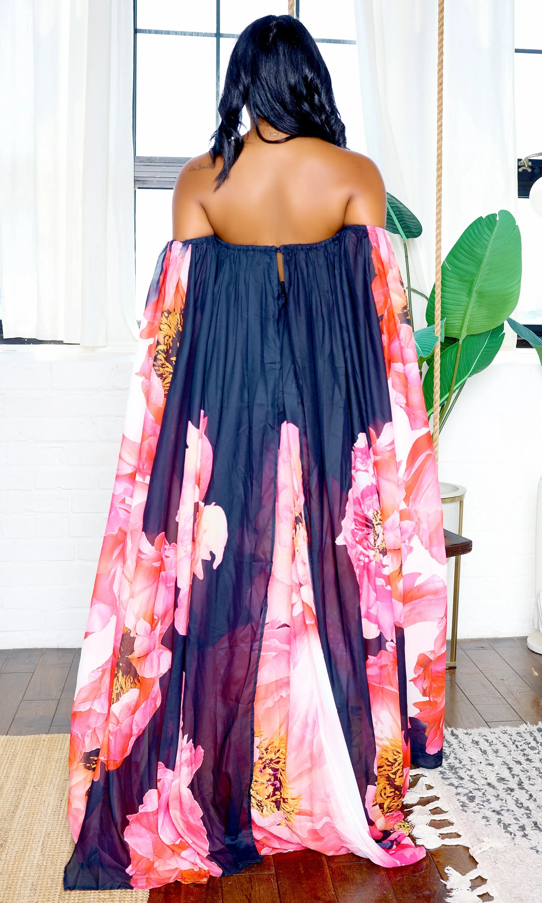 Savanna's | Blossom Beauty Pant Set -Black Fuchsia sold by Cutely Covered product image thumbnail 3