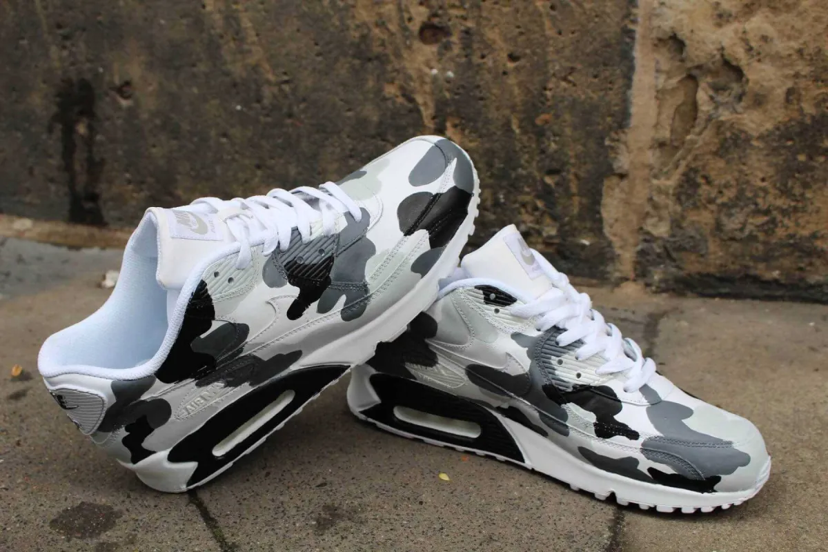 'Camouflage' Air Max 90 sold by Drippy Custom Many