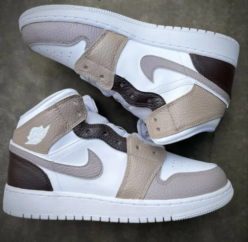 'Sahara' Jordan 1 Mid sold by Drippy Custom Many