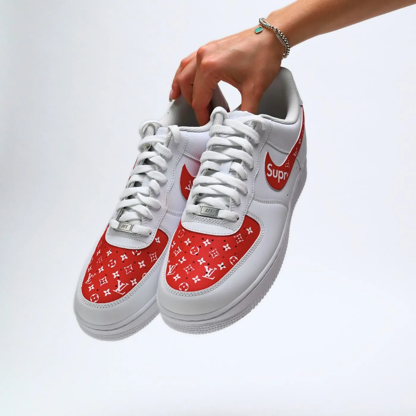 Supreme x LV Air Force 1 | Parallel