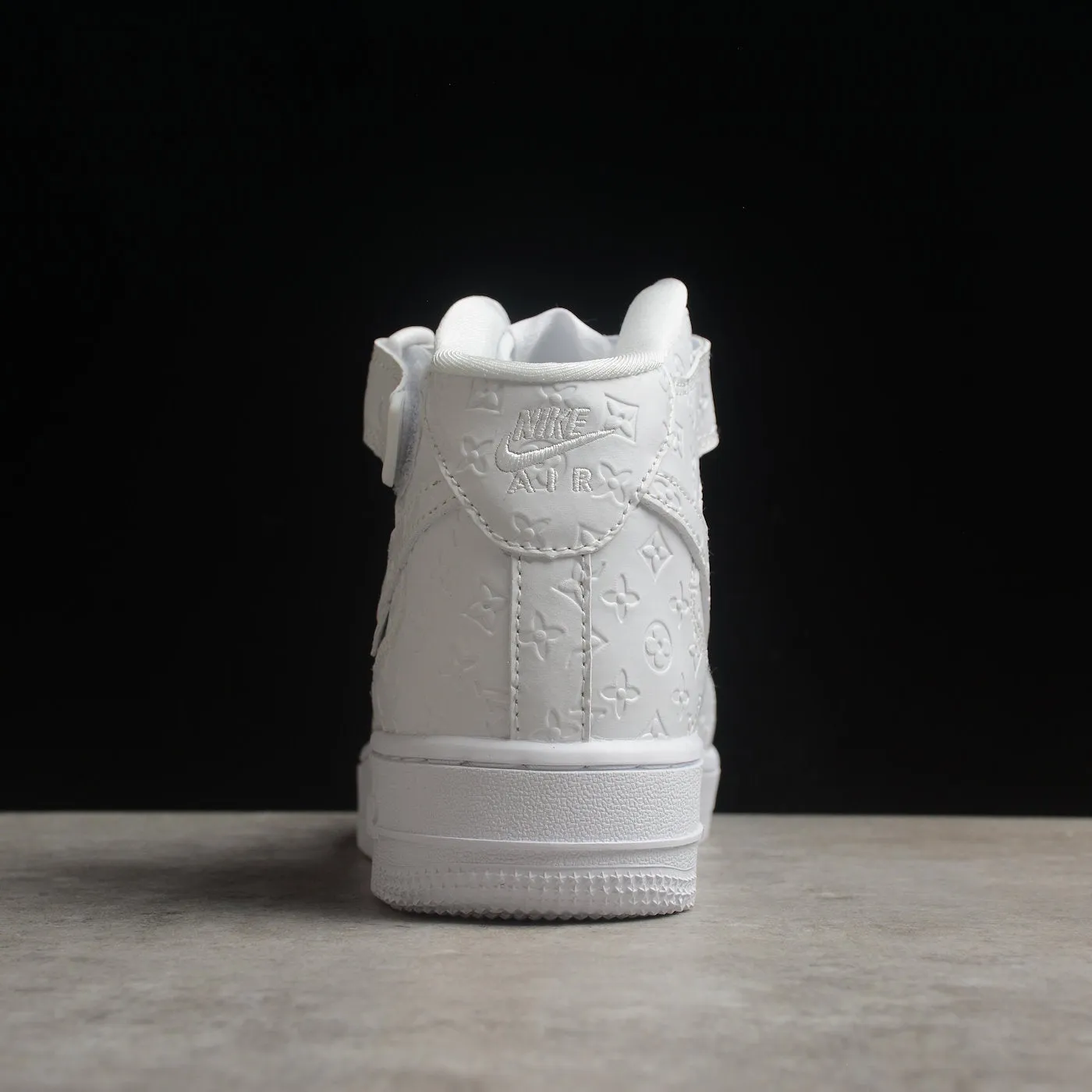 LV Signature Air Force 1 Mid sold by Drippy Custom Many product image thumbnail 4