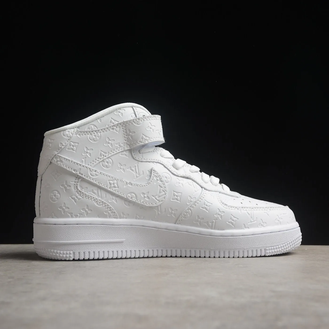 LV Signature Air Force 1 Mid sold by Drippy Custom Many product image thumbnail 3
