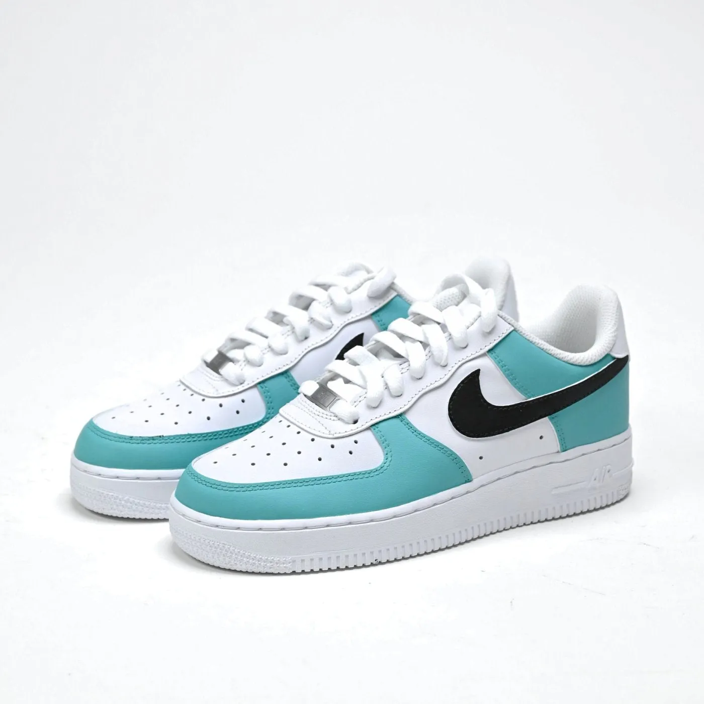 Tiffany Blue Air Force 1 (US M5.5/W7) sold by Drippy Custom Many