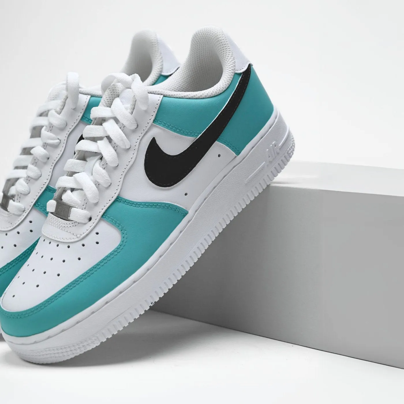 Tiffany Blue Air Force 1 (US M5.5/W7) sold by Drippy Custom Many product image thumbnail 3