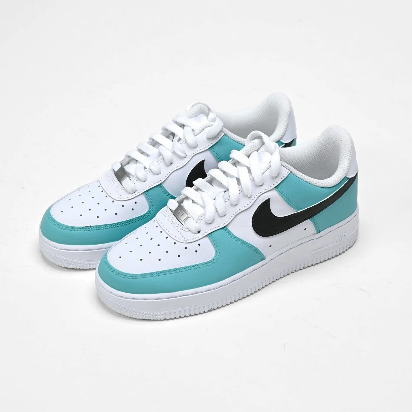 Tiffany Blue Air Force 1 (US M5.5/W7) sold by Drippy Custom Many product image thumbnail 4