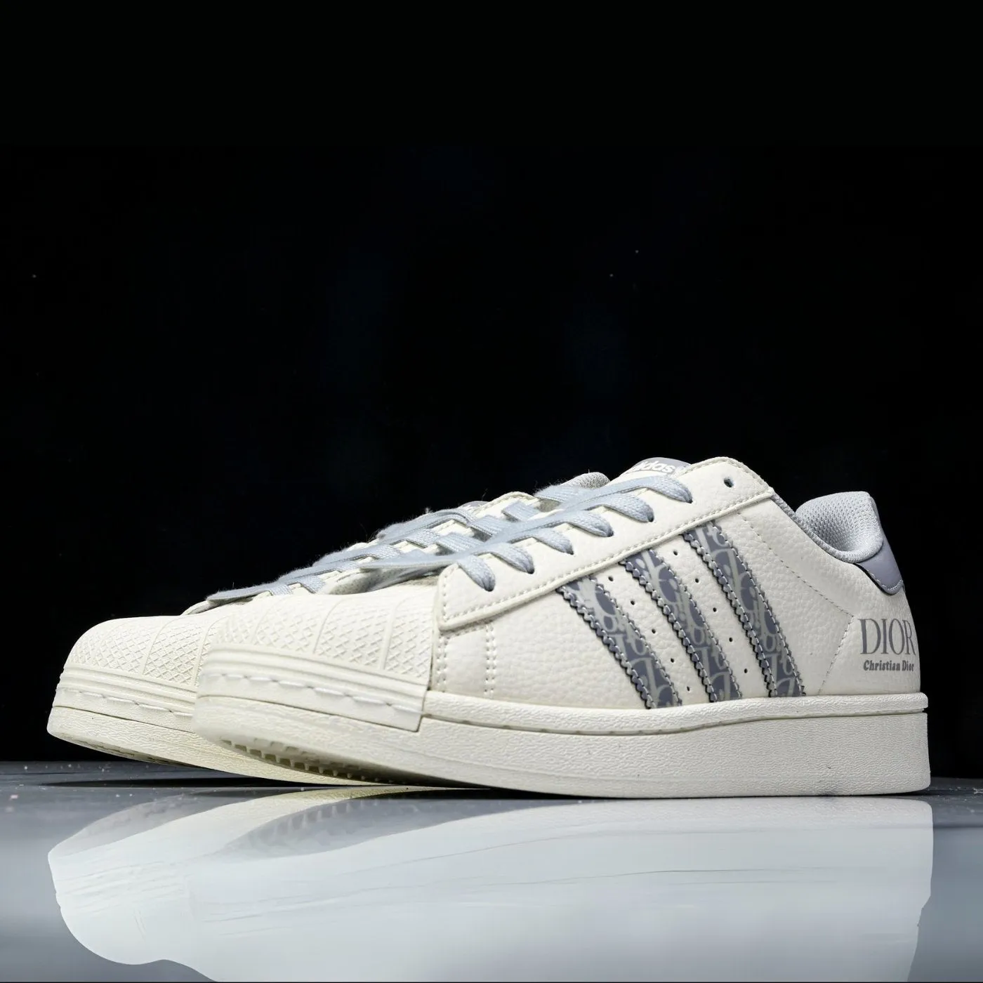 DIOR GHOST ADIDAS SUPERSTAR Parallel
