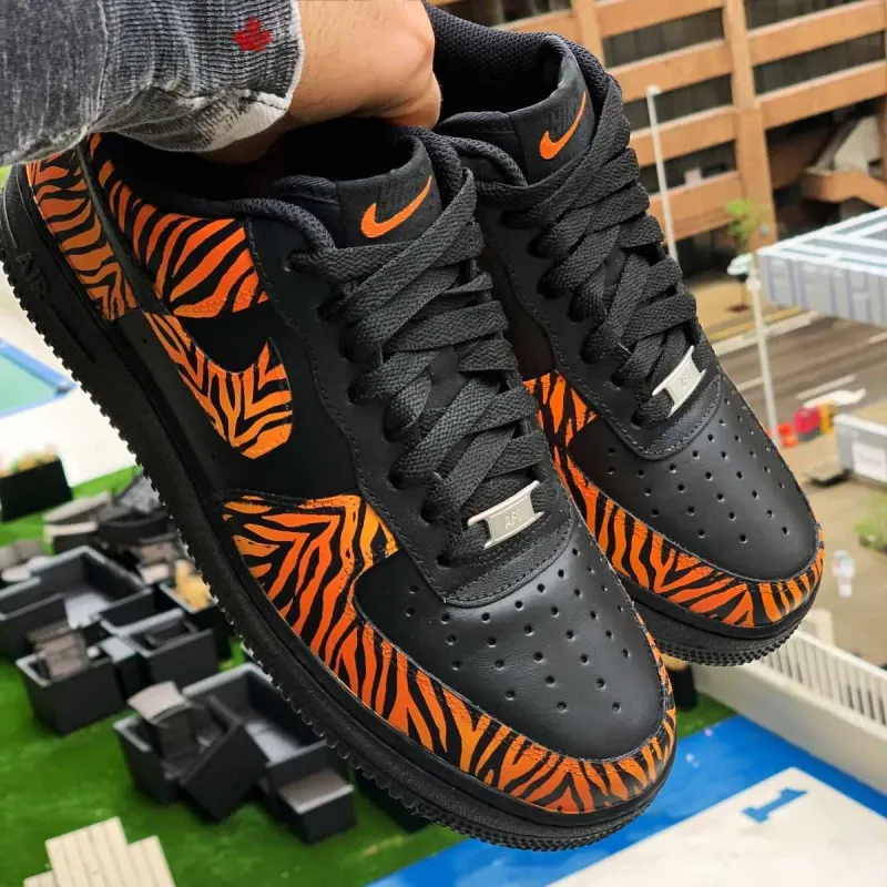 'Tiger' Air Force 1 sold by Drippy Custom Many