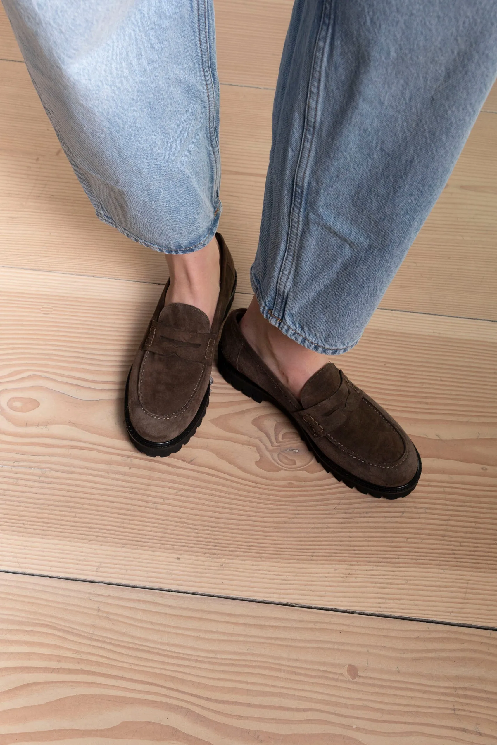 Linda Suede Loafers sold by DUCIE product image thumbnail 2