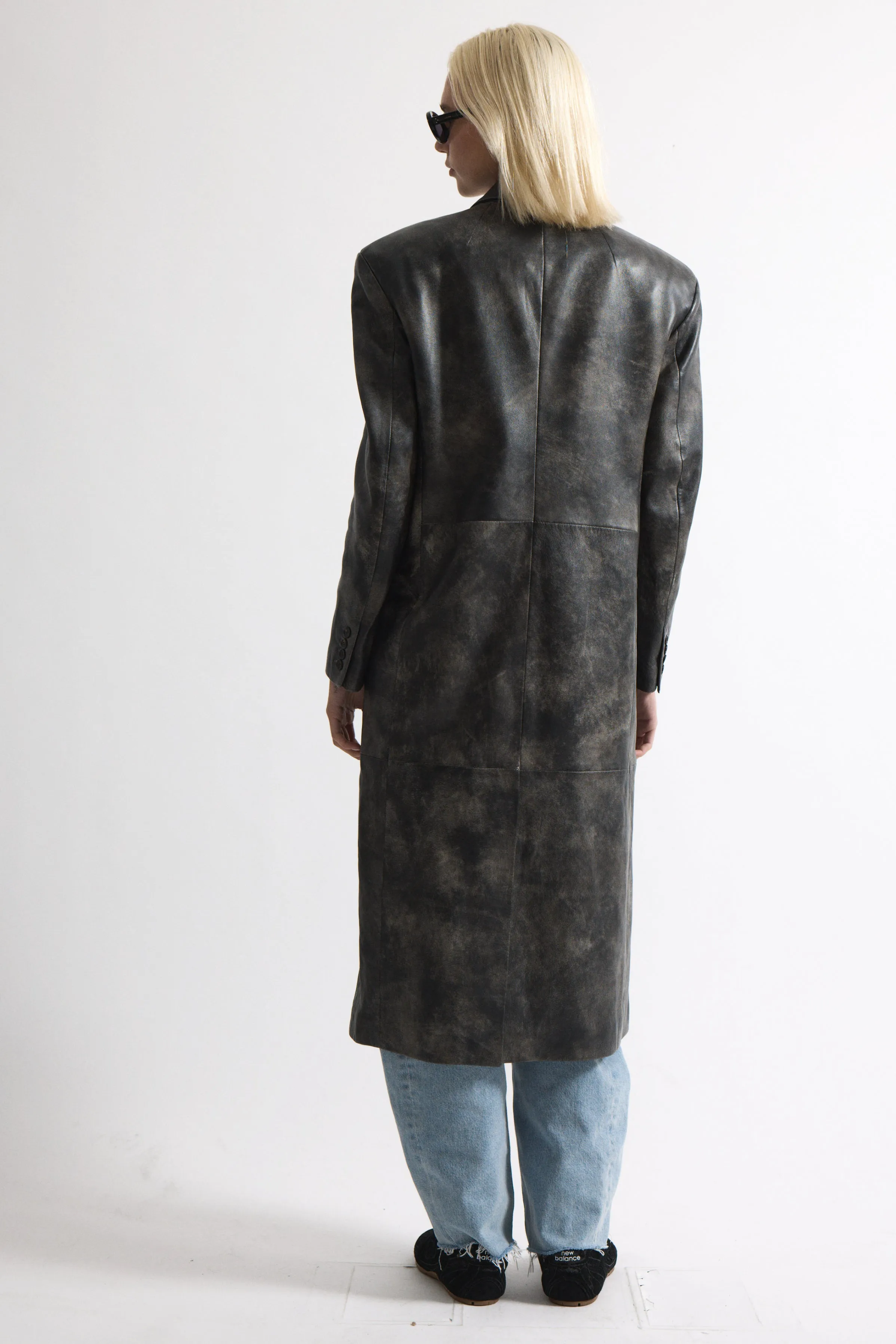 Aggie Distressed Leather Coat sold by DUCIE product image thumbnail 5