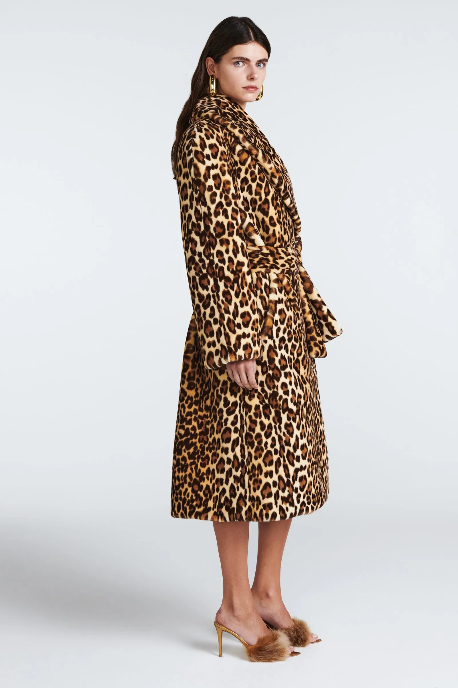 Vera Fur Coat sold by DUCIE product image thumbnail 2