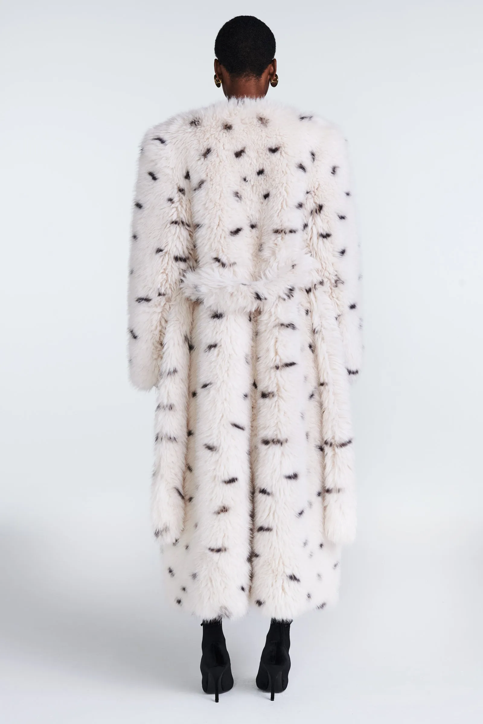 Olivia Faux Fur Coat sold by DUCIE product image thumbnail 5