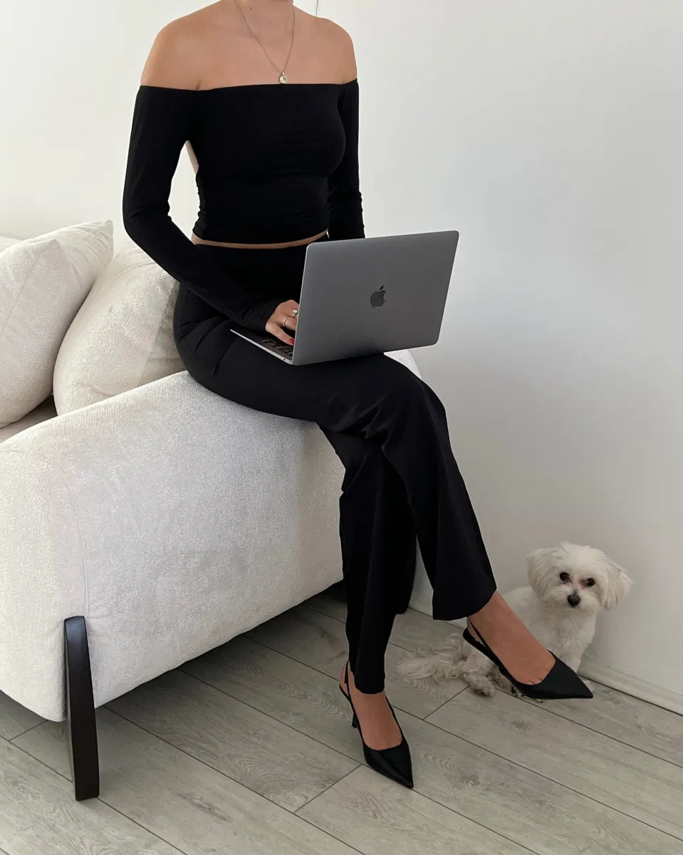 img03480_1200w.webp