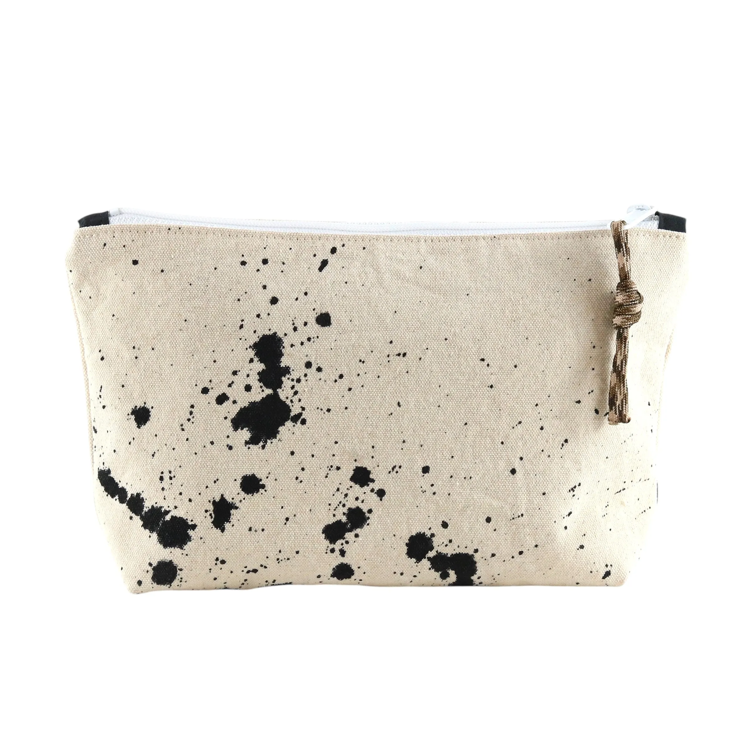 No. 7 SMALL ZIPPER POUCH Natural with Black sold by Hinoki in Common
