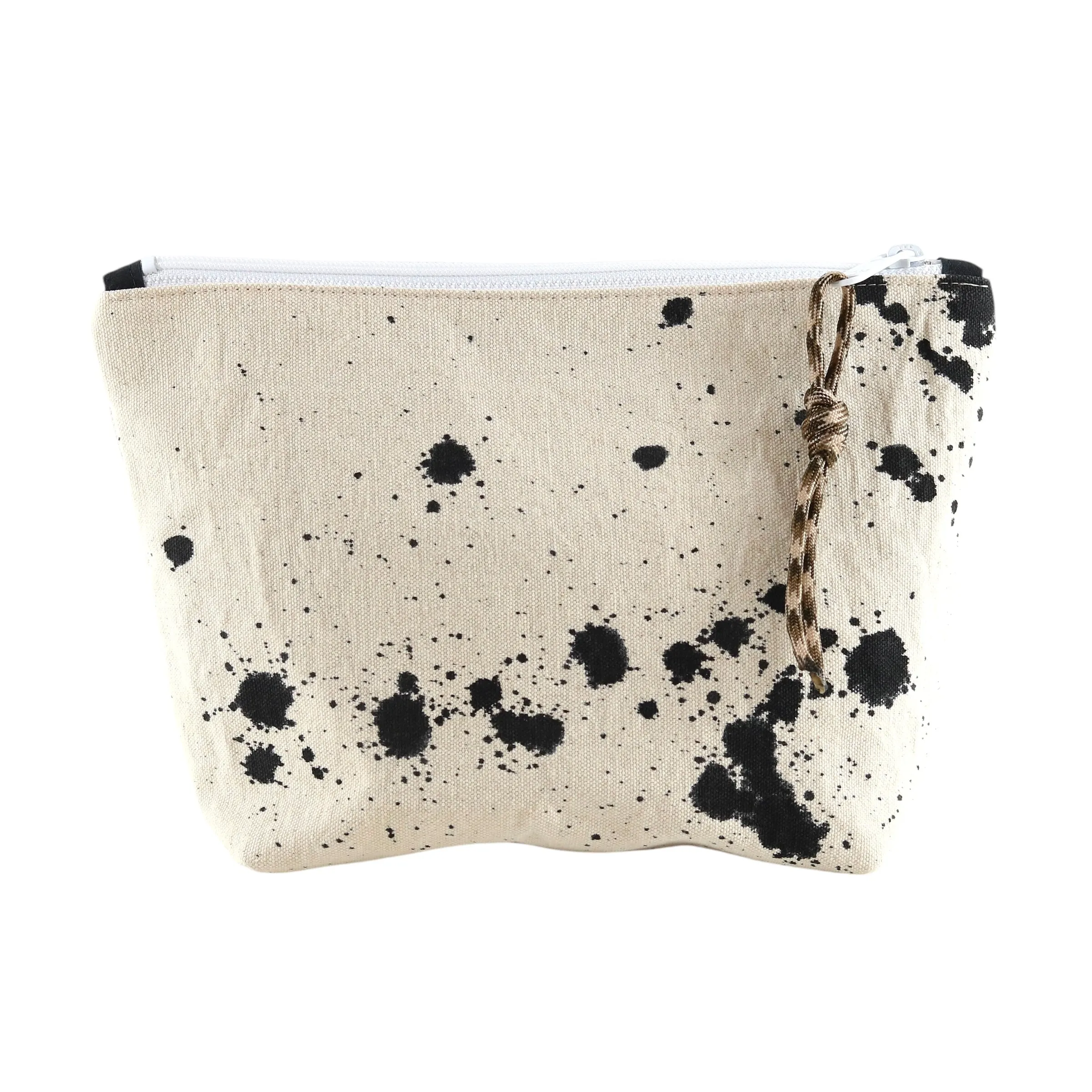 No. 8 MEDIUM ZIPPER POUCH Olive with Black sold by Hinoki in Common