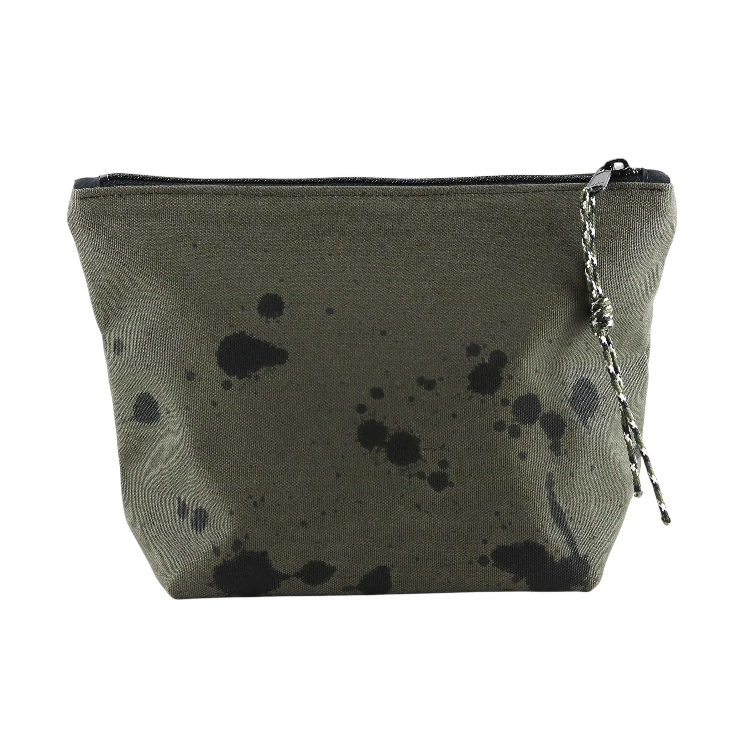 No. 8 MEDIUM ZIPPER POUCH Olive with Black sold by Hinoki in Common product image thumbnail 3