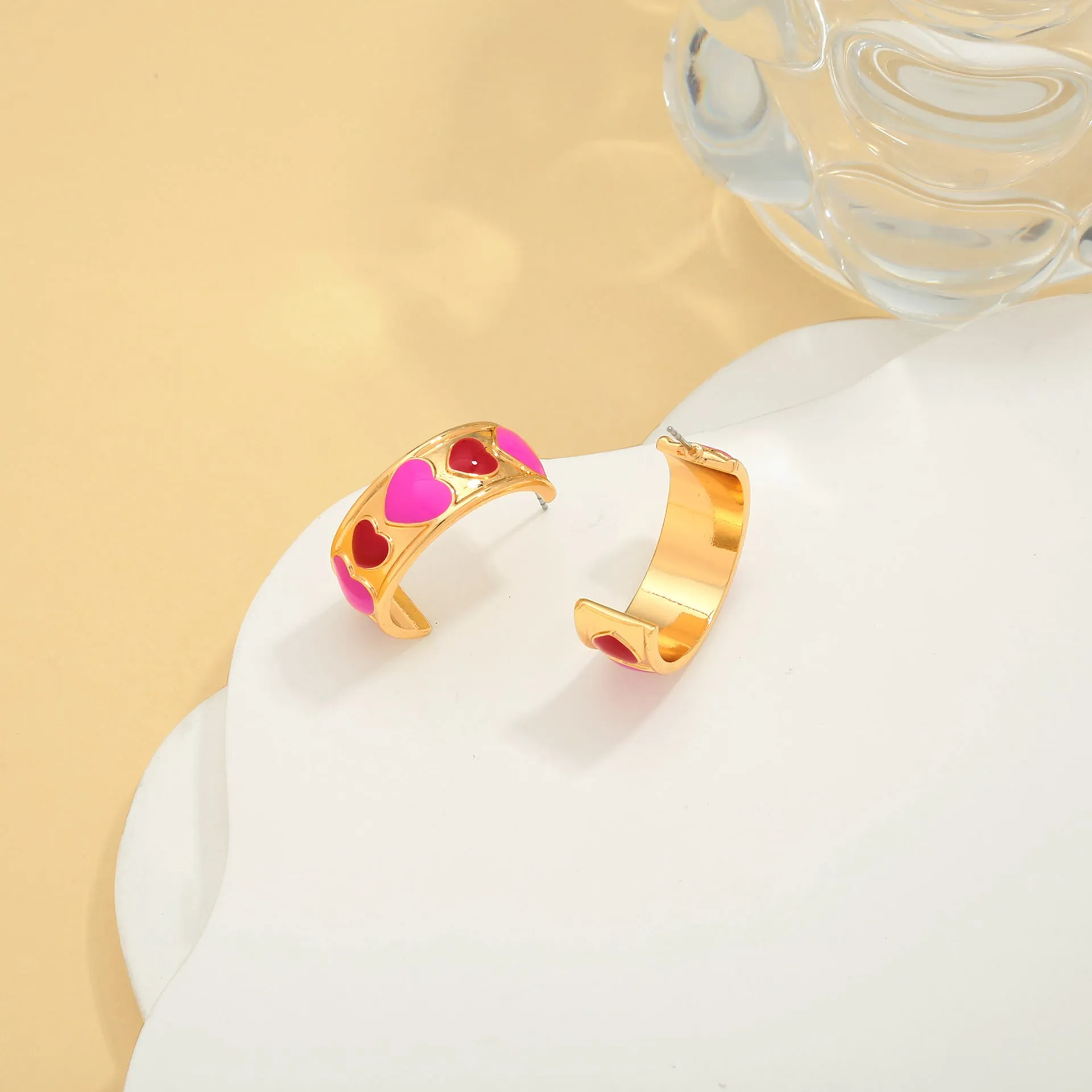 Colored oil-dripping C-shaped earrings, dopamine colored earrings, fashionable and elegant, niche ear rings, Internet celebrity Instagram sold by Maiden-Art product image thumbnail 3