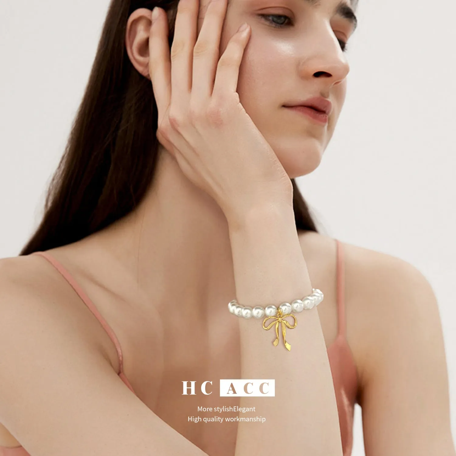 European and American Style Light Luxury Niche High-end Bowknot Pendant Pearl Bracelet Women's Retro Elegant All-match Jewelry Bracelet sold by Maiden-Art product image thumbnail 2