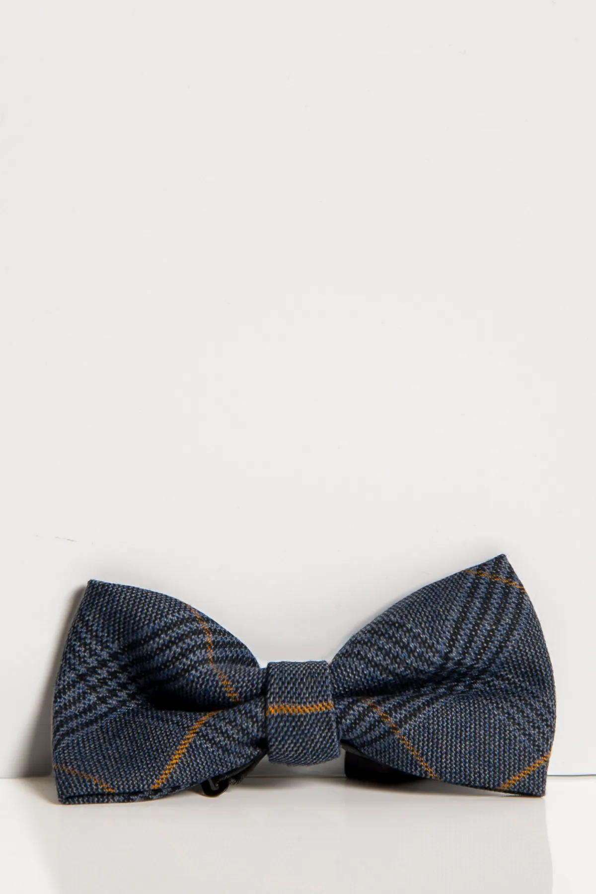 JENSON - MARINE NAVY CHECK BOW TIE sold by Marc Darcy