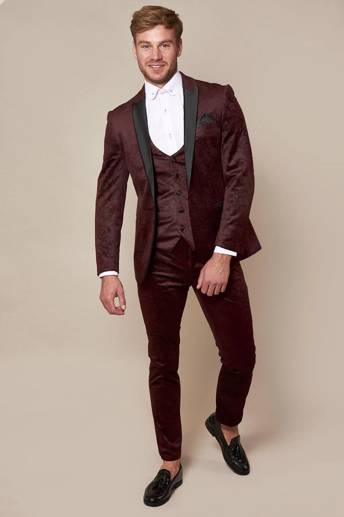 Fenerbahçe And Brazil Midfielder Fred in Simon Wine Velvet Suit sold by Marc Darcy product image thumbnail 4