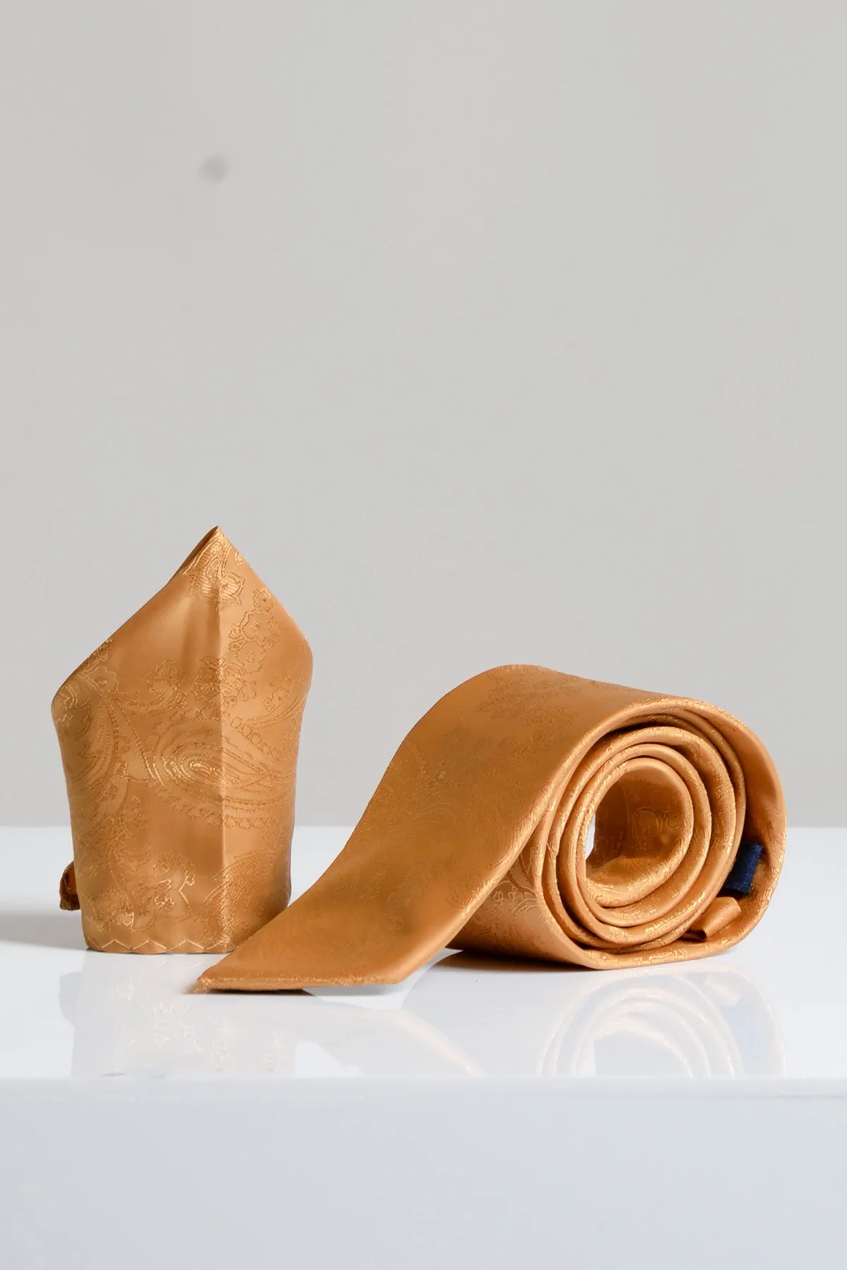 MD PAISLEY - Gold Paisley Tie and Pocket Square Set sold by Marc Darcy product image thumbnail 3