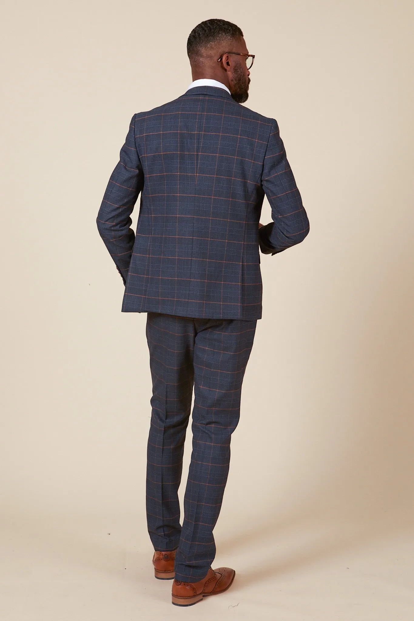 The Everton Collection | Iliman Ndiaye In JENSON Marine Navy Check Suit sold by Marc Darcy product image thumbnail 5