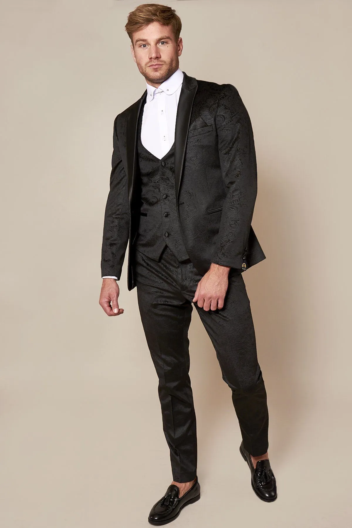 Fenerbahçe And Brazil Midfielder Fred in Simon Black Velvet Suit sold by Marc Darcy product image thumbnail 3