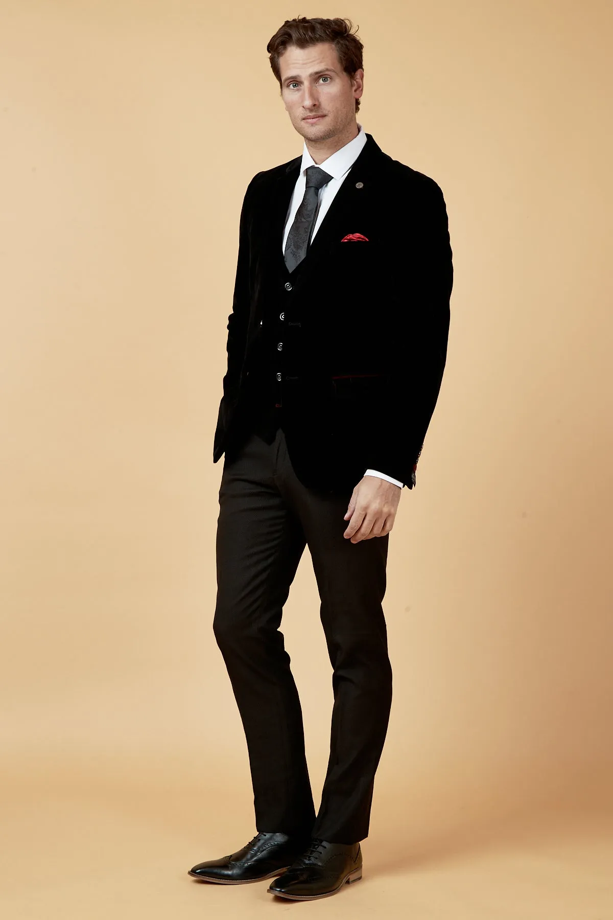 Coronation Street's Dylan Wilson (Liam McCheyne) In HUDSON Black Velvet Blazer & Waistcoat sold by Marc Darcy product image thumbnail 5