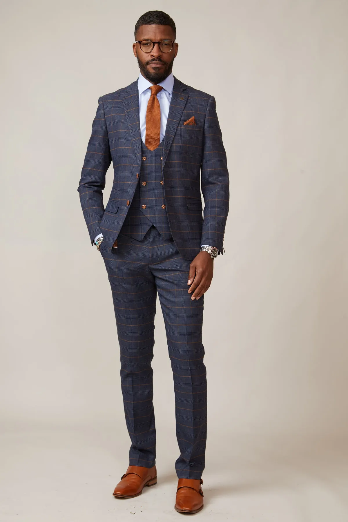 Coronation Street's Alan Halsall (Tyrone Dobbs) in Jenson Marine Check Suit sold by Marc Darcy product image thumbnail 2