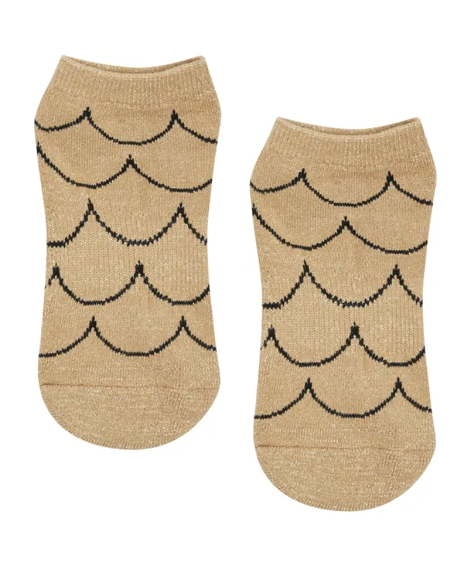 Classic Low Rise Grip Socks - Scallop Gold sold by MoveActive