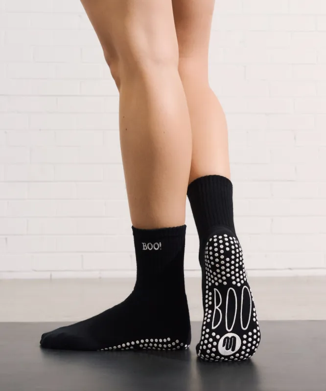 Crew Non Slip Grip Socks - Boo! sold by MoveActive