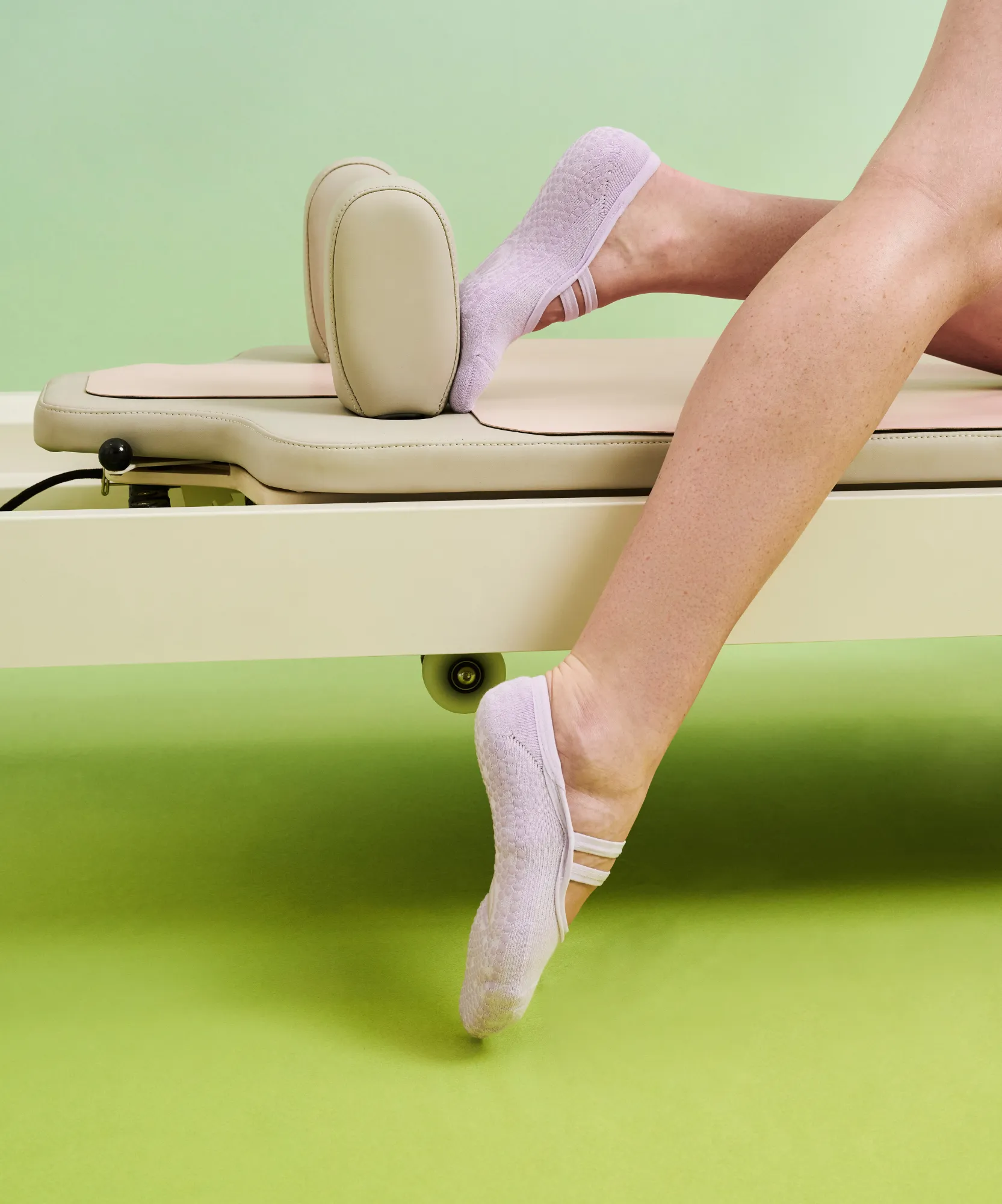 Ballet Non Slip Grip Socks - Lavender Haze sold by MoveActive