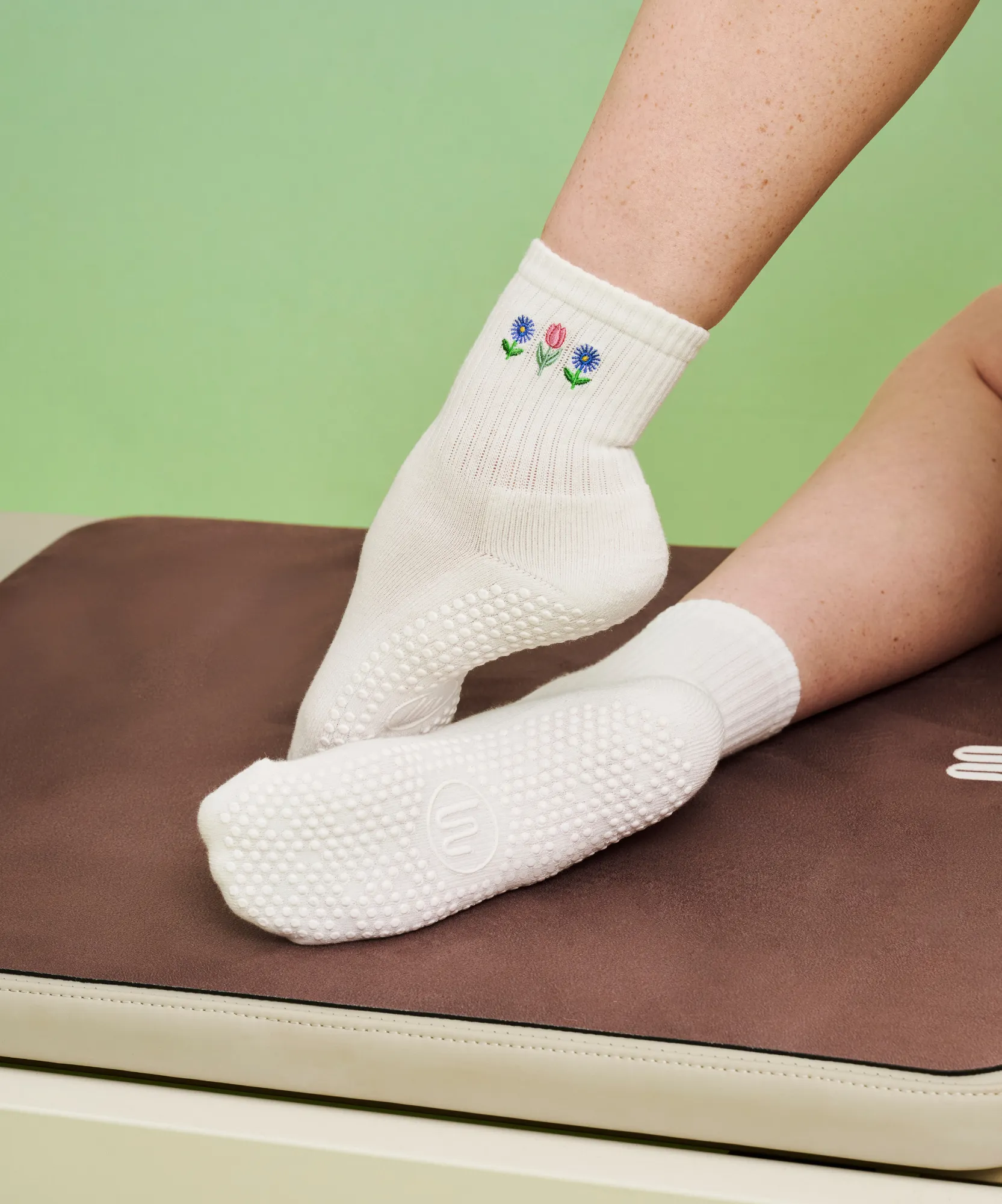 Crew Non Slip Grip Socks - Meadow Bloom sold by MoveActive