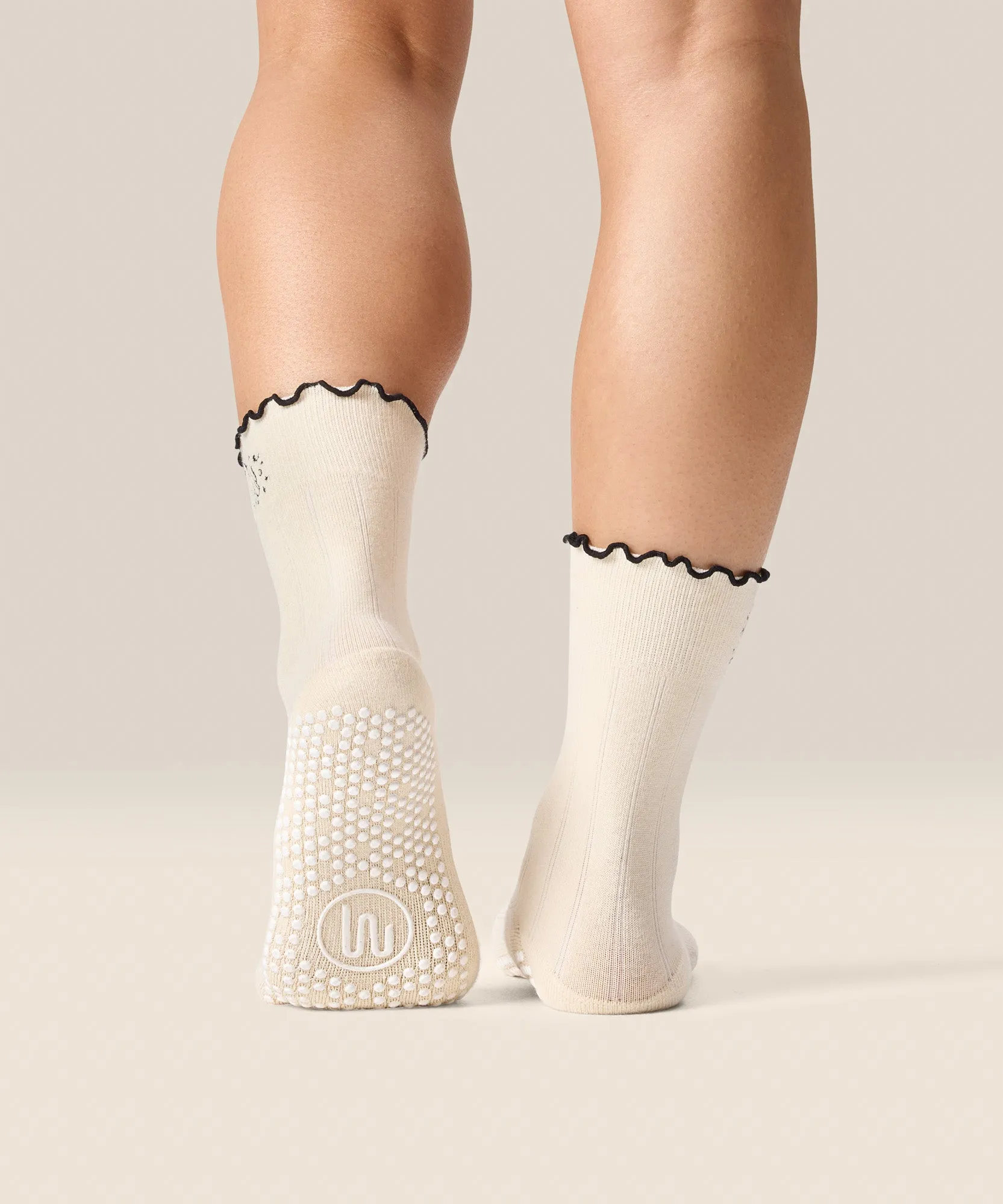 Crew Non Slip Grip Socks - Spooky Cat Frill sold by MoveActive product image thumbnail 2