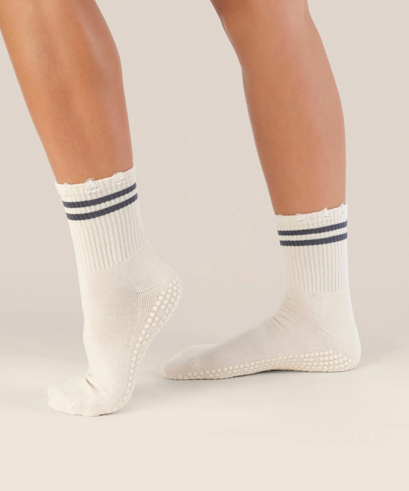 Crew Grip Socks - Edgy Oat sold by MoveActive