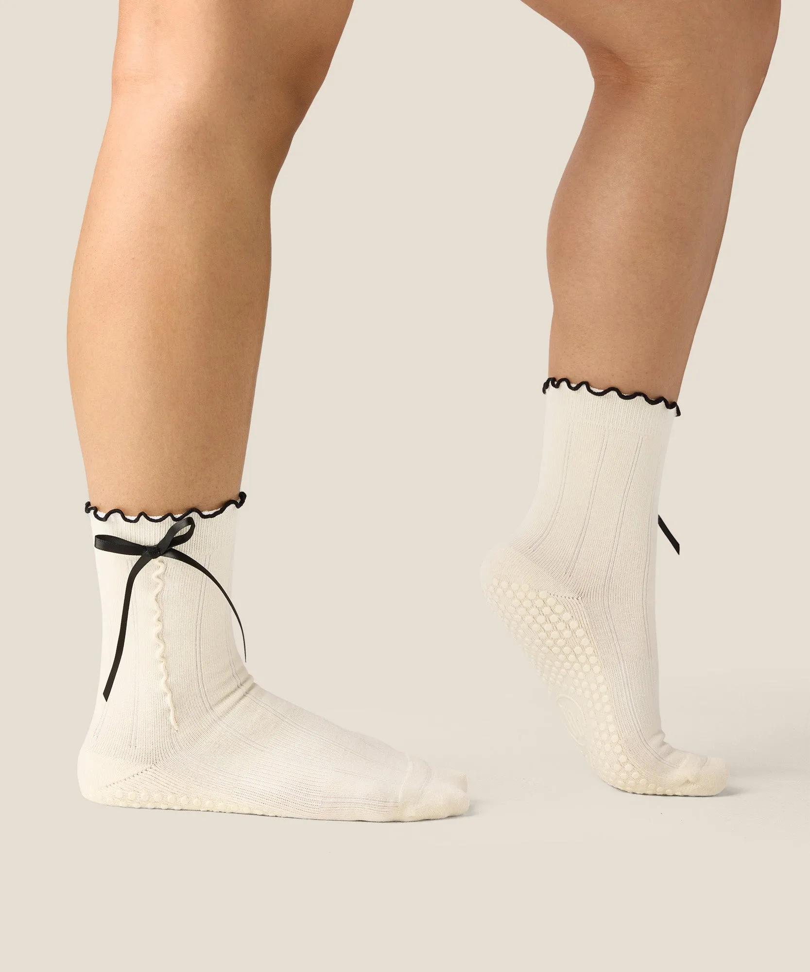 Crew Grip Socks - Sweet Bow Ivory sold by MoveActive product image thumbnail 3