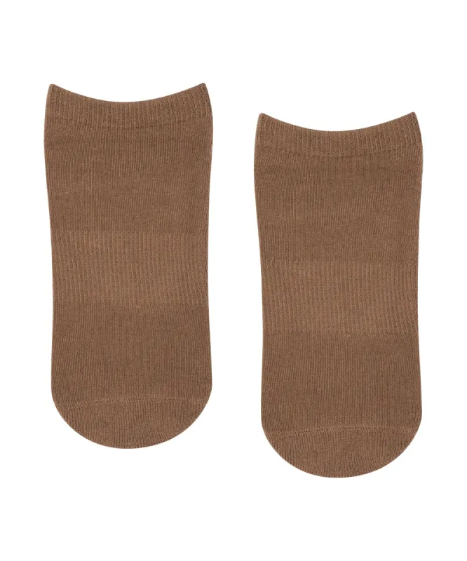 Classic Low Rise Grip Socks - Bark Brown sold by MoveActive