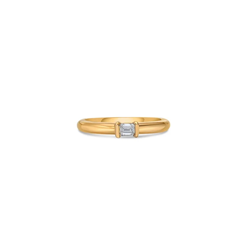 Dots Bezel Ring in Gold with Diamond sold by Promise By Effy