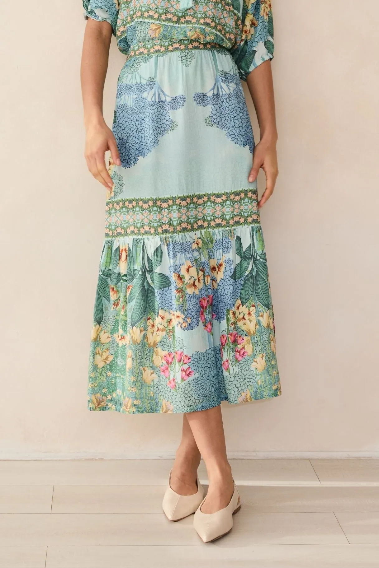Tracy Skirt sold by Raishma product image thumbnail 2
