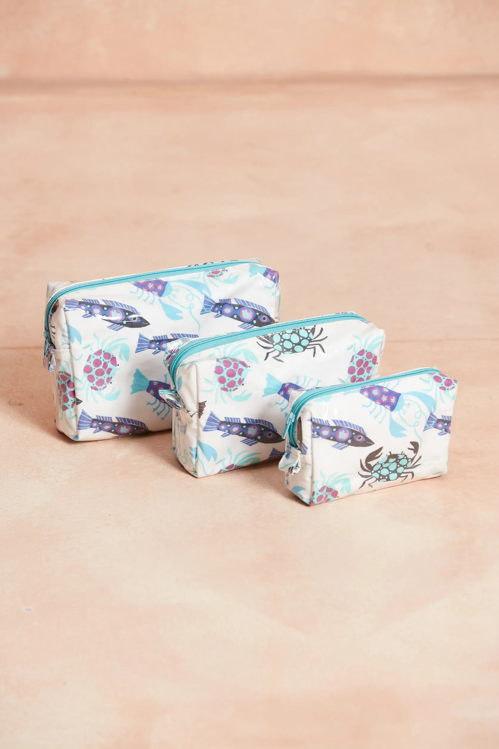 GOGO COSMETIC BAG CARANGUEJO BLUE sold by Ro's Garden product image thumbnail 2