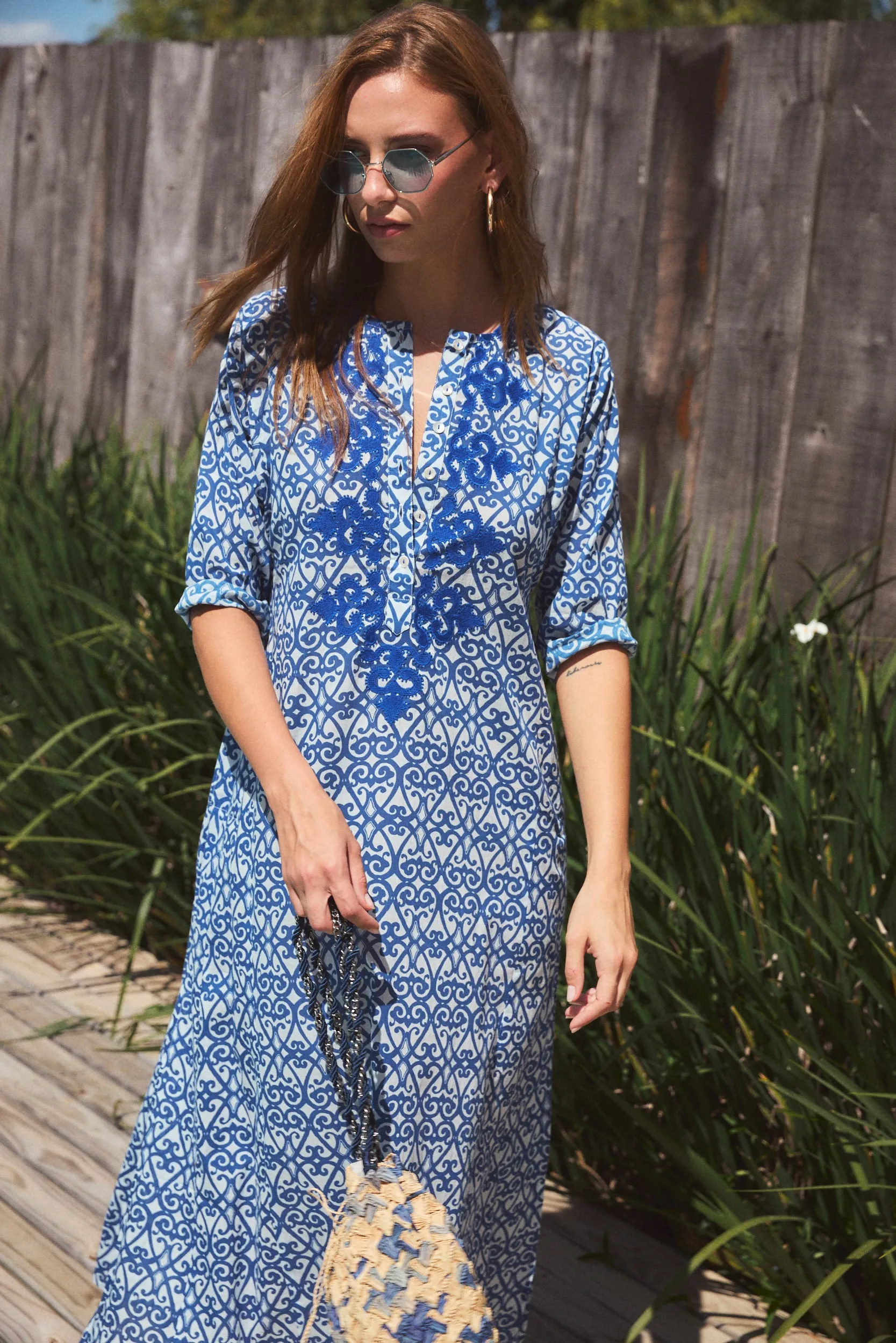 EMBROIDERED CLASSIC LONG KURTA SIRO BLUE sold by Ro's Garden product image thumbnail 4