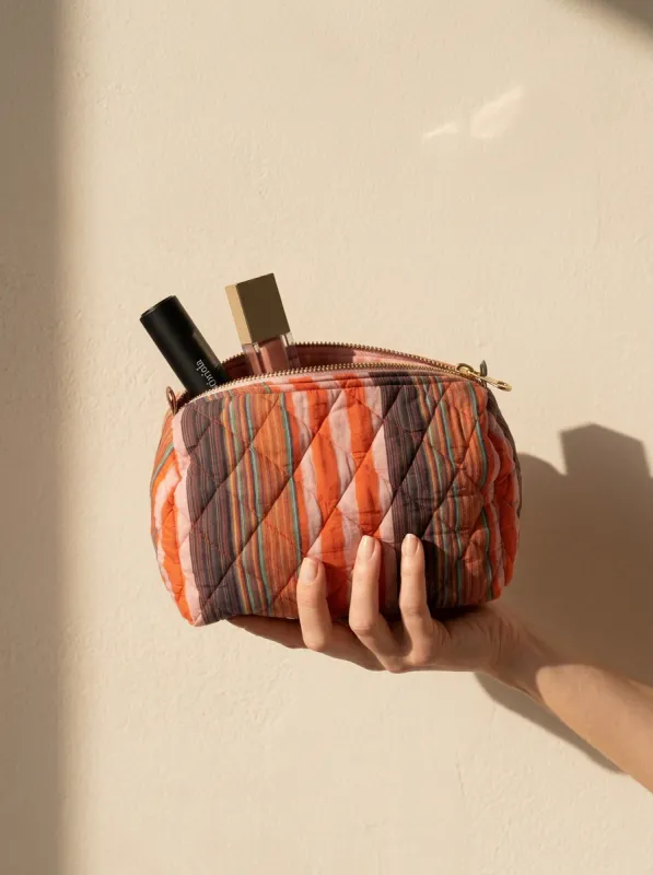 QUILTED TOILETRY POUCH MARES PINK made by Ro's Garden