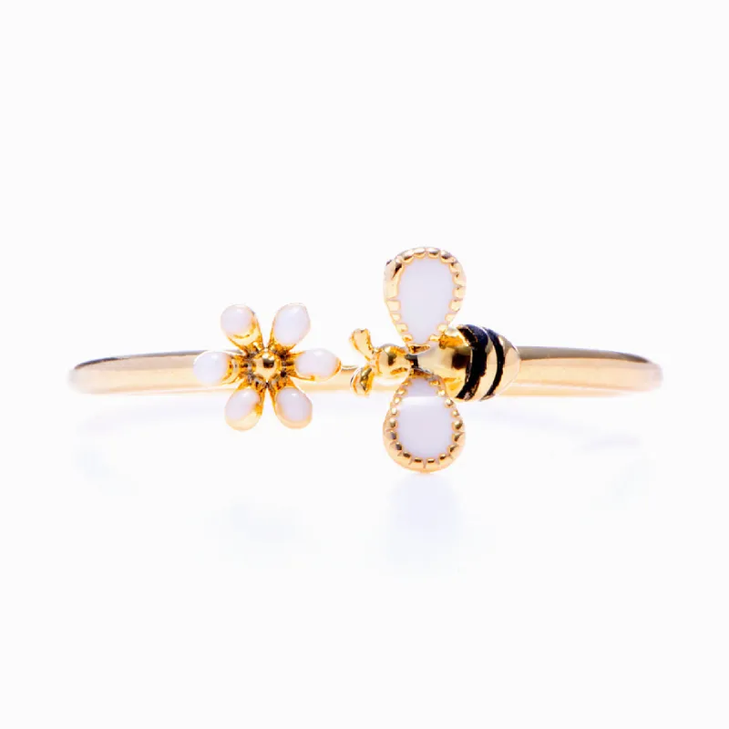To My Granddaughter "As you grow older, hold on to these thoughts" Daisy & Bee Ring sold by SARAH'S WHISPER