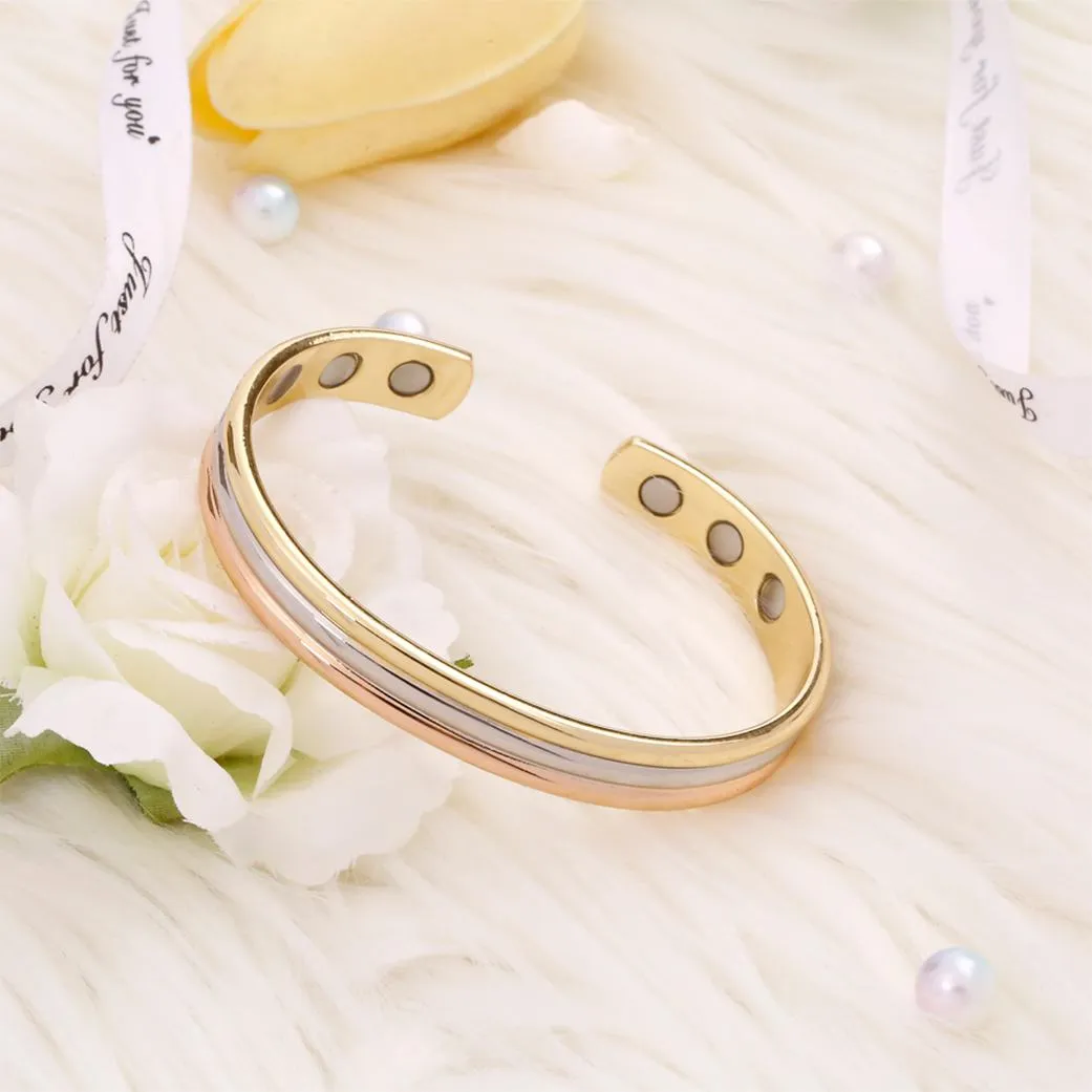 Friends Bracelet with Three Colors sold by SARAH'S WHISPER product image thumbnail 4