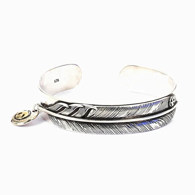 Feather Bangle – Be as a Feather made by SARAH'S WHISPER