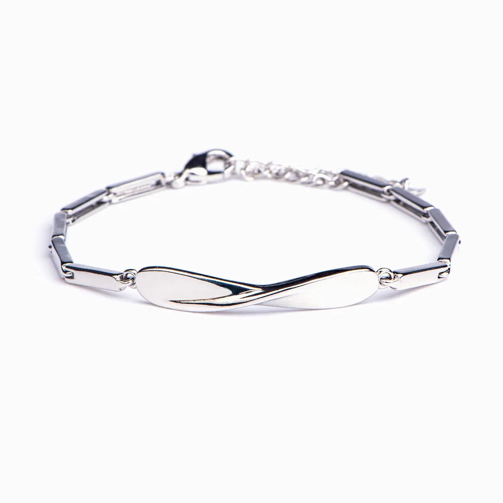 "Life has its bends and turns, but never let them cause you to lose heart." Twist Bracelet sold by SARAH'S WHISPER