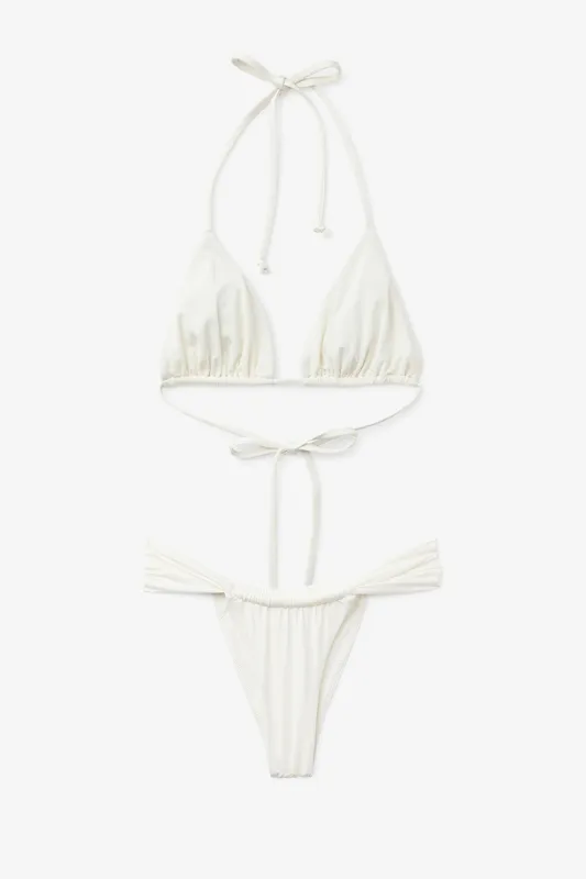 Clean & Reef sold by Seaquelle