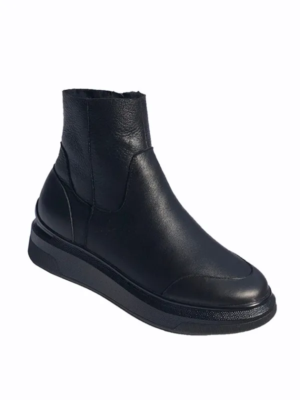 shearling sneaker boot sold by Suzanne Rae