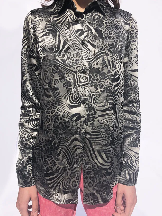 button up sold by Suzanne Rae product image thumbnail 4